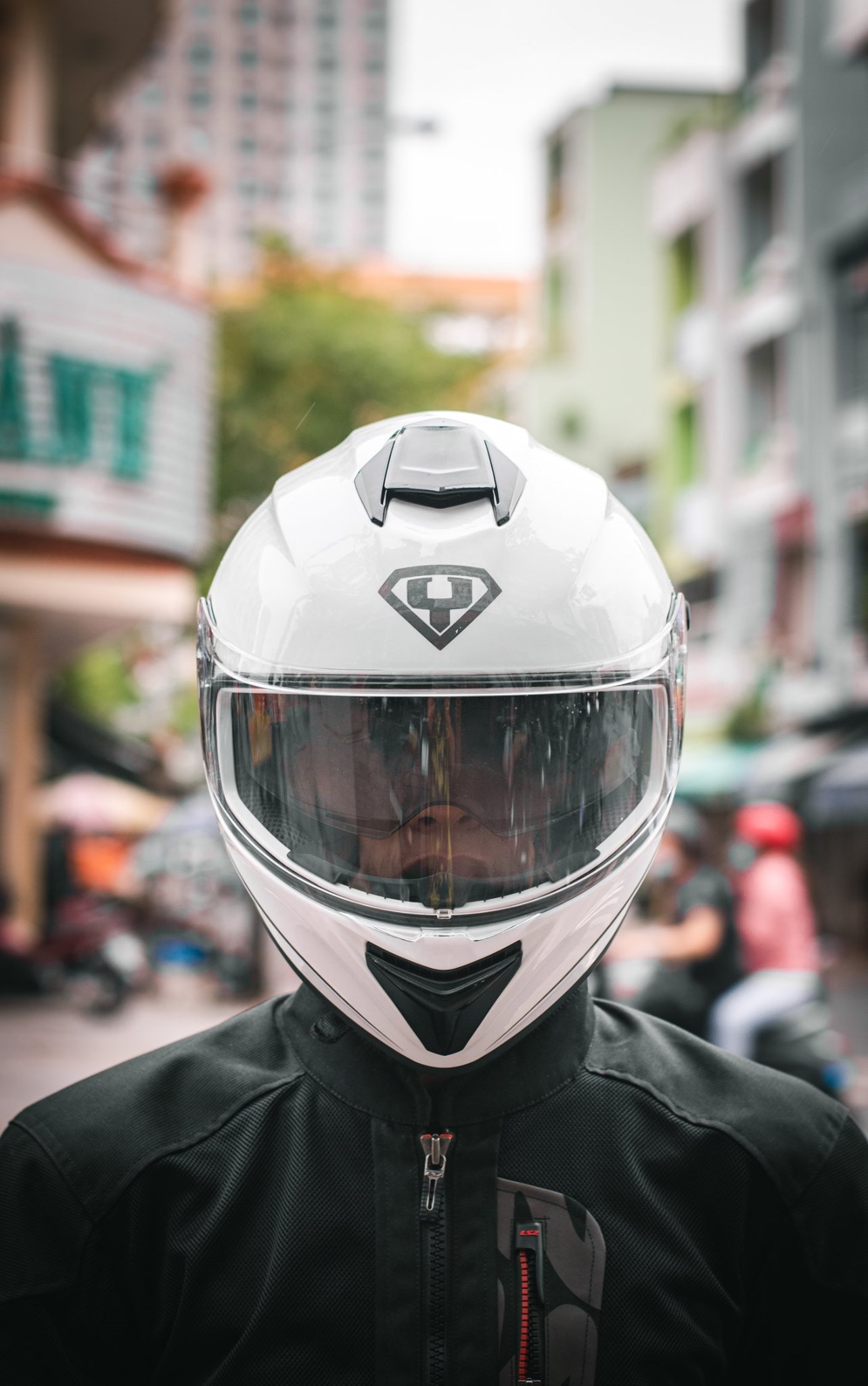 [CHÍNH HÃNG] MŨ BẢO HIỂM FULLFACE YOHE 981 TRẮNG