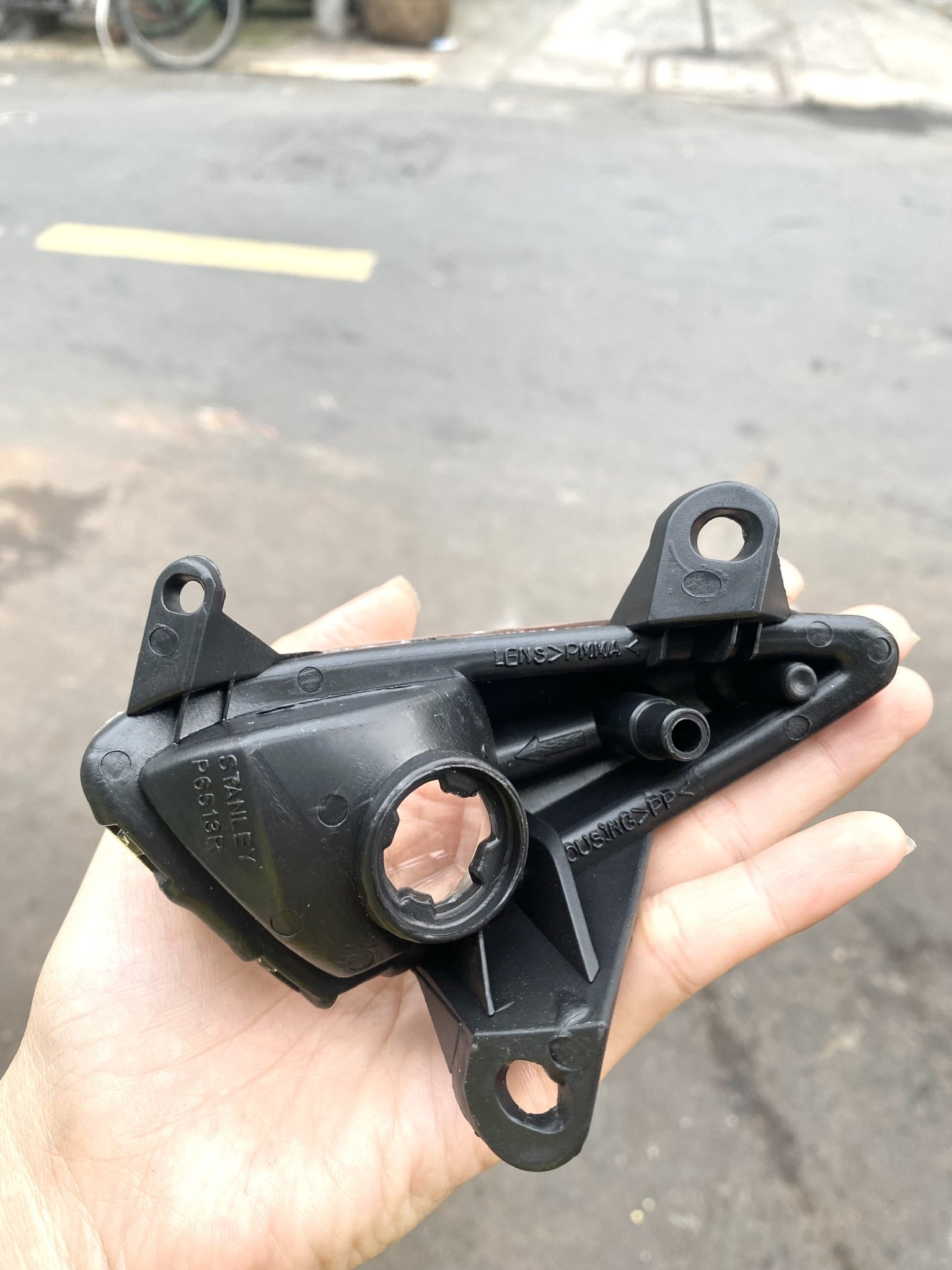 XI NHAN TRƯỚC XE FUTURE NEO( đặc biệt )