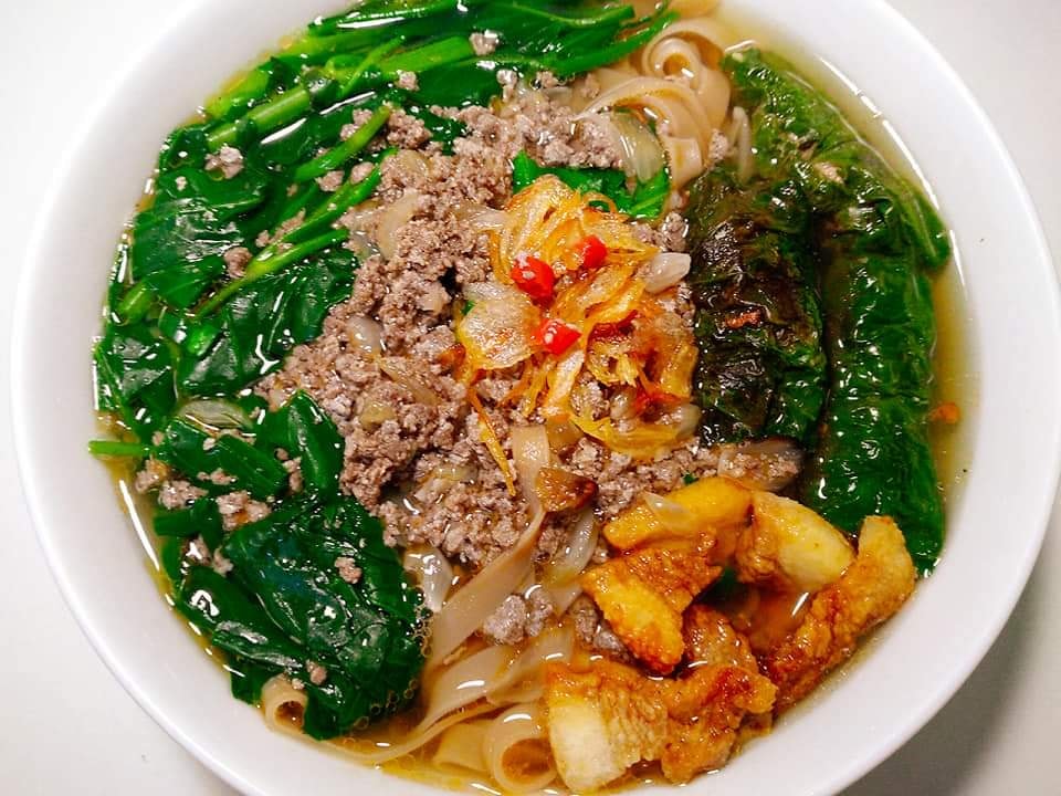 Bánh đa cua đặc sản Hải Phòng