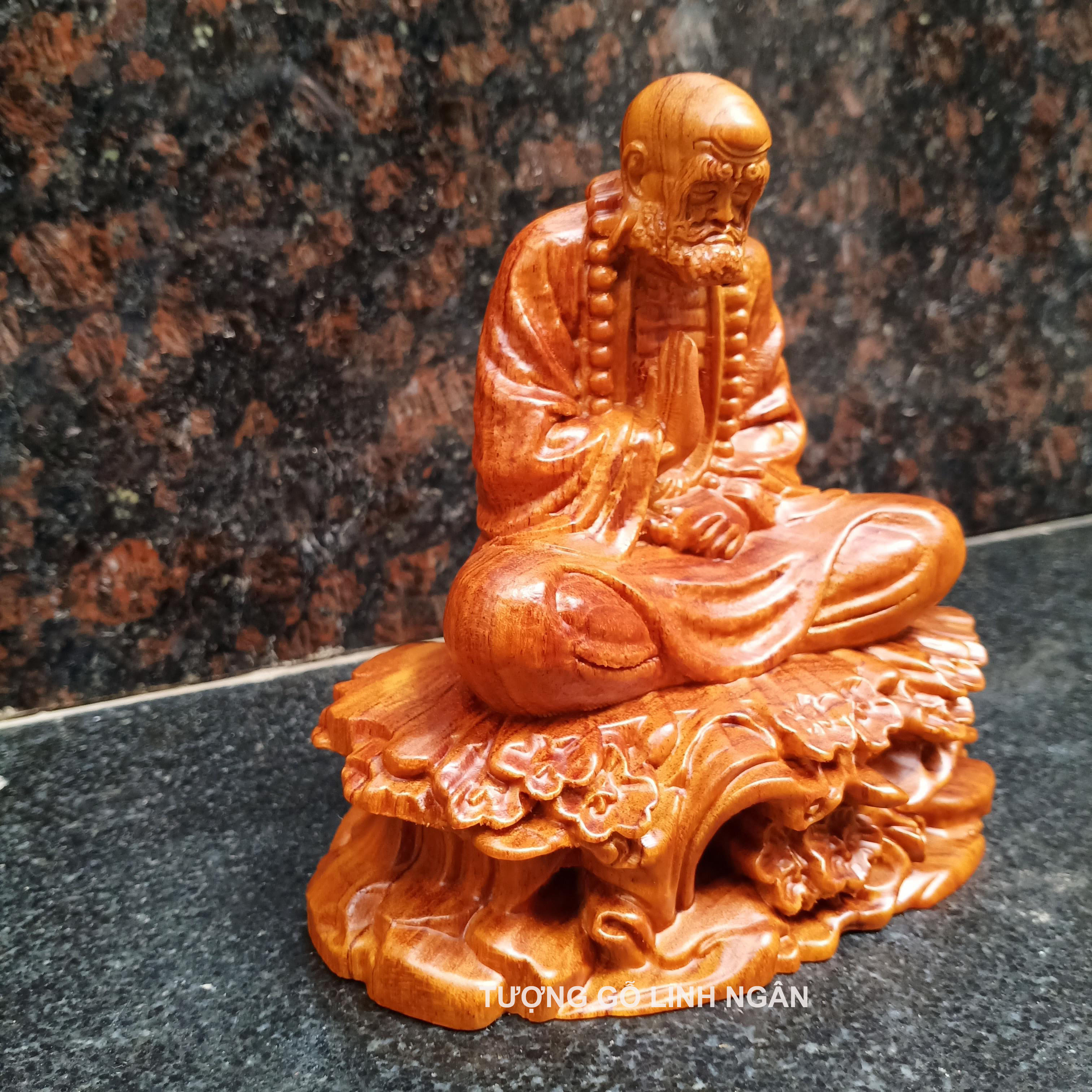 Tượng Đạt ma - Đạt ma sư tổ ngồi thiền gỗ hương