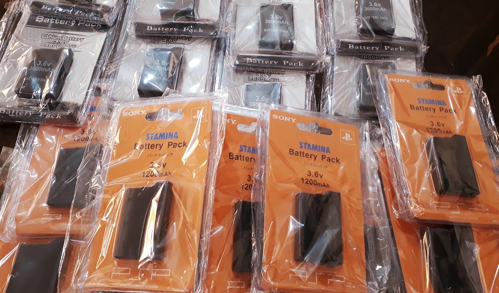 PIN MÁY GAME PSP 2000, 3000, DÀNH THAY THẾ CHO MÁY PSP 2000, 3000