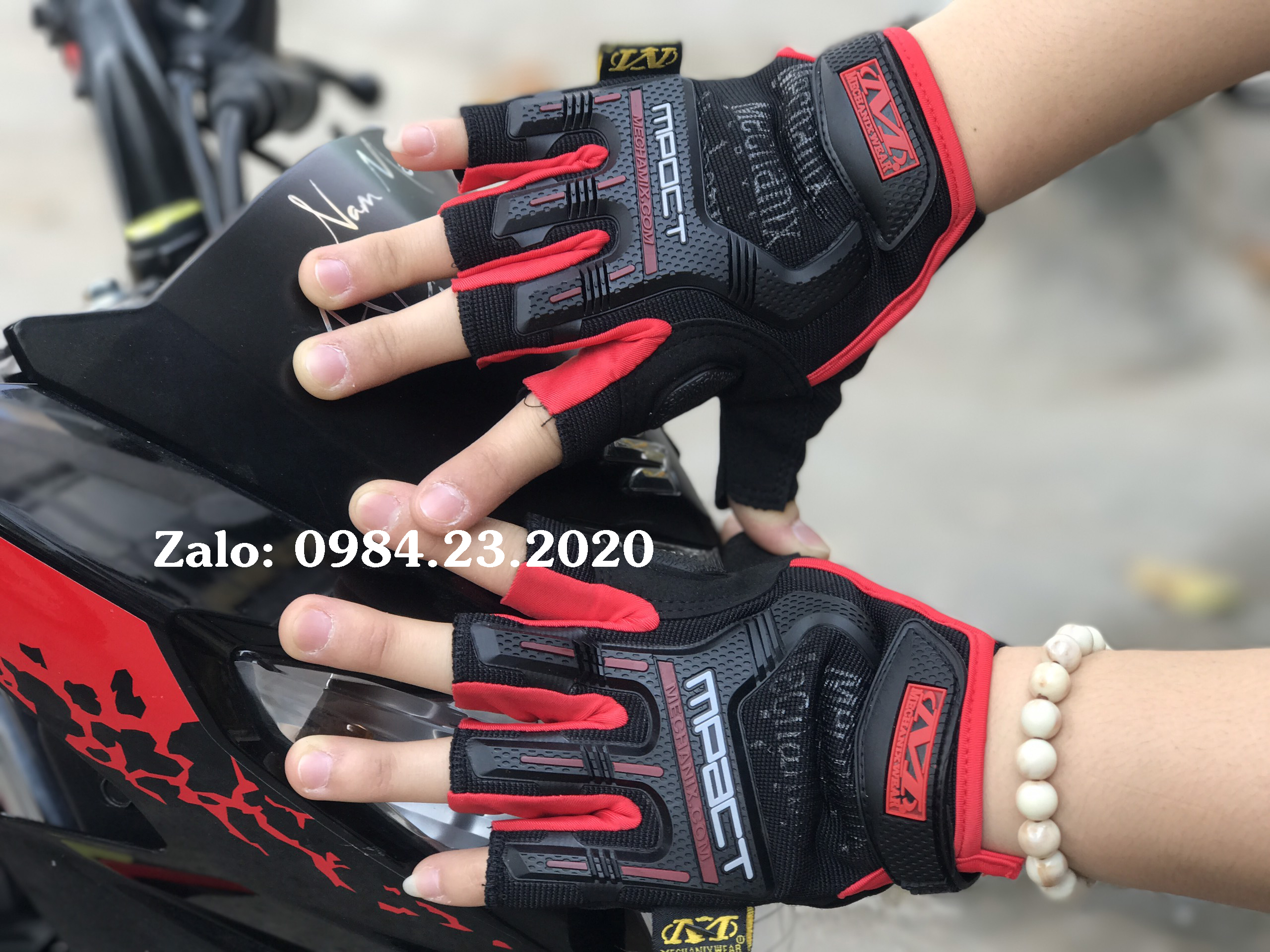 [HCM]Găng tay xe máy Mechannix hở ngón
