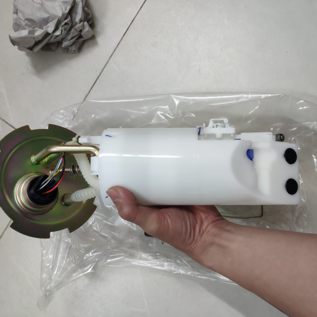 Bơm xăng Daewoo Nubira,Lanos Oem:95224502