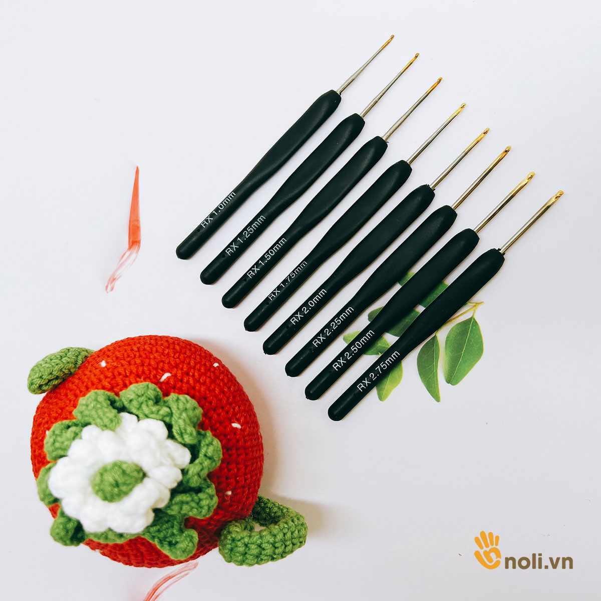 Bộ kim móc cán đen 8 cây - Móc sợi