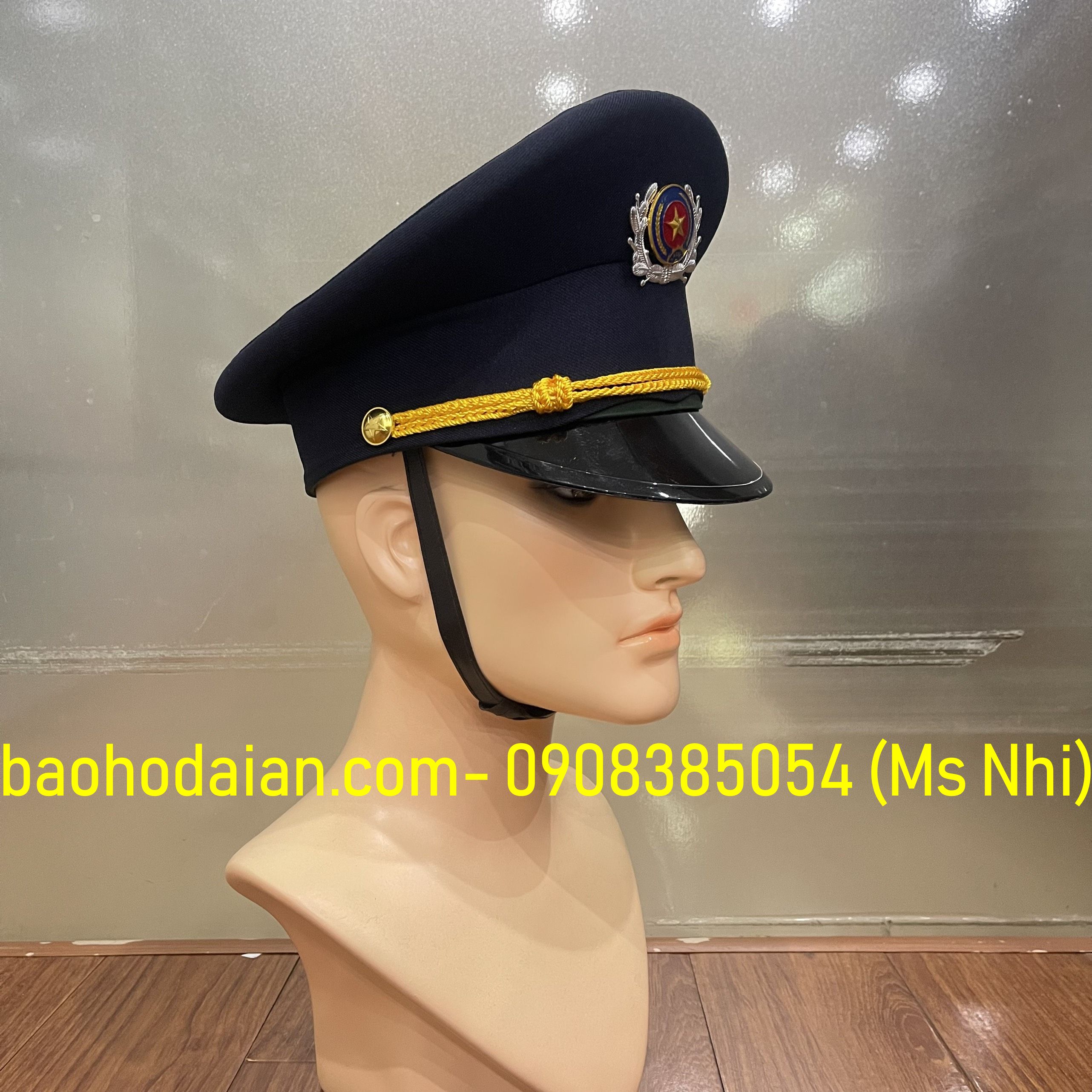 Mũ bảo vệ kiểu Kepi- Hình thật