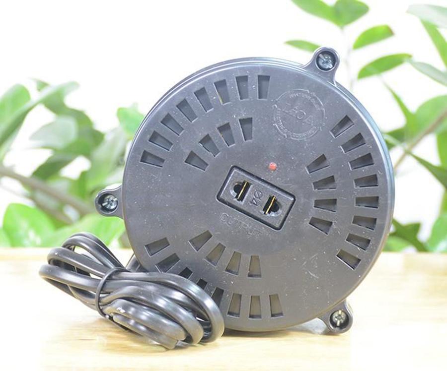 Biến áp đổi nguồn hạ áp Lioa DN002 1P - 200VA