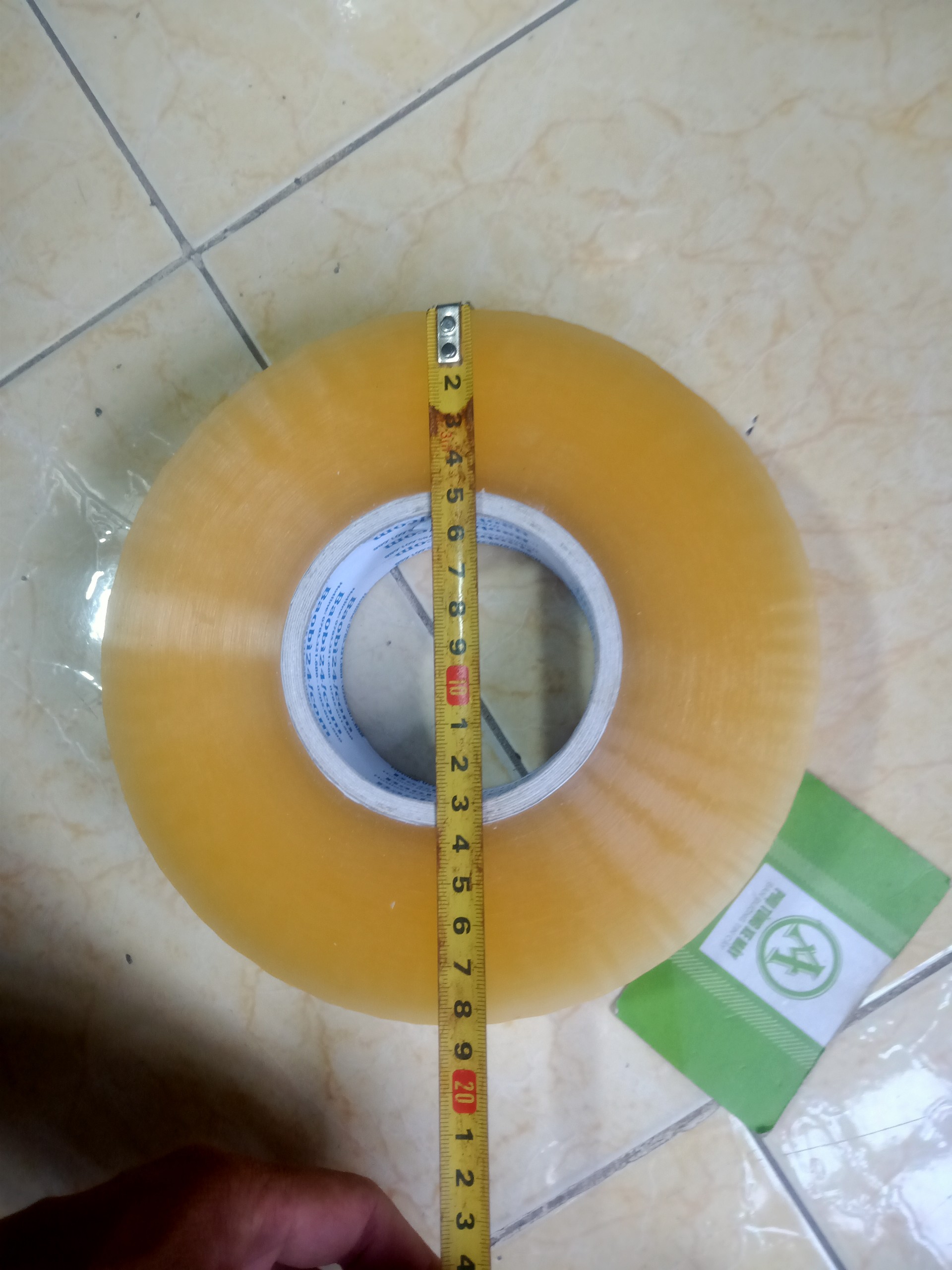 Bán băng dính cuộn to 1kg lõi mỏng