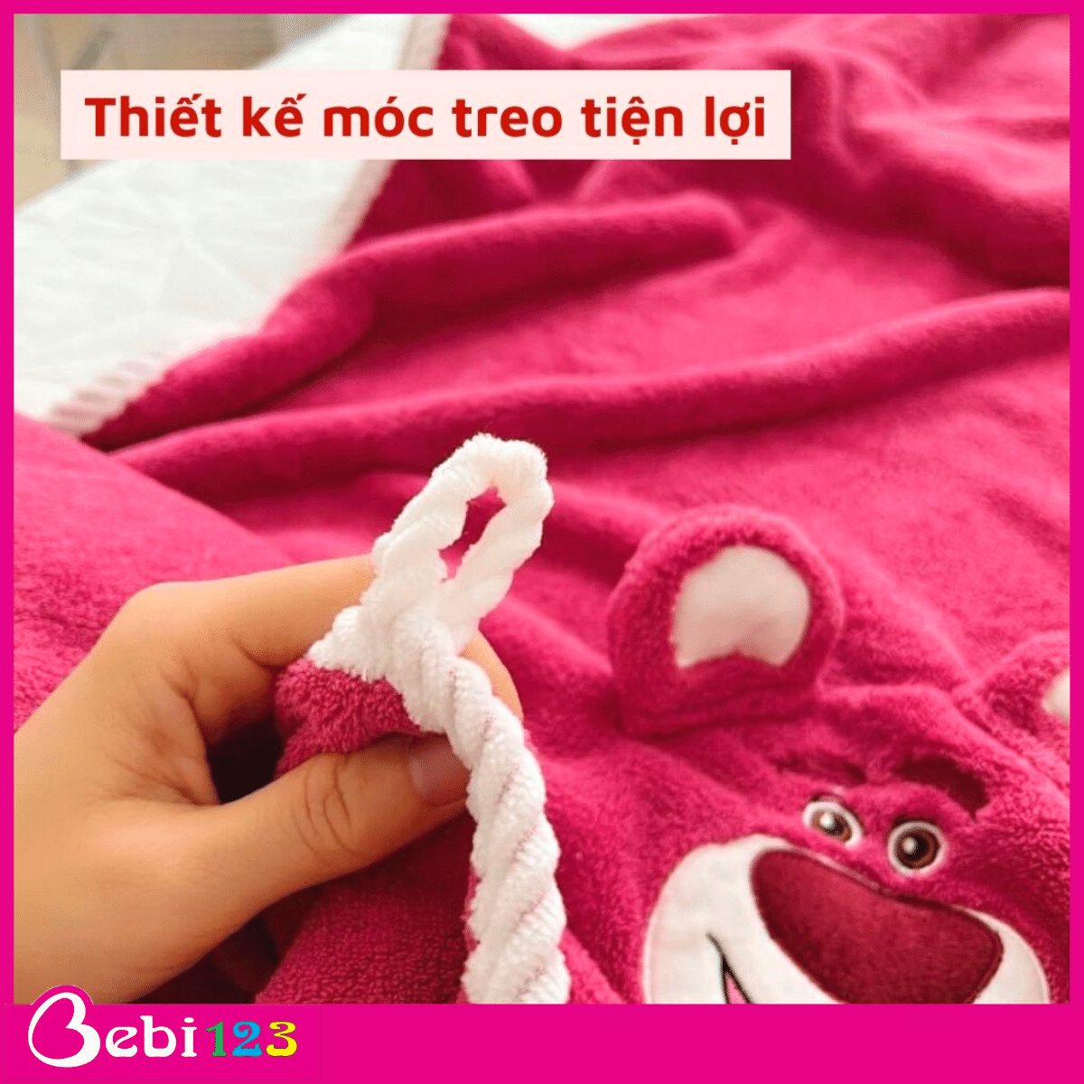 Set 2 khăn tắm Gấu Dâu Lotso siêu cute cho bé