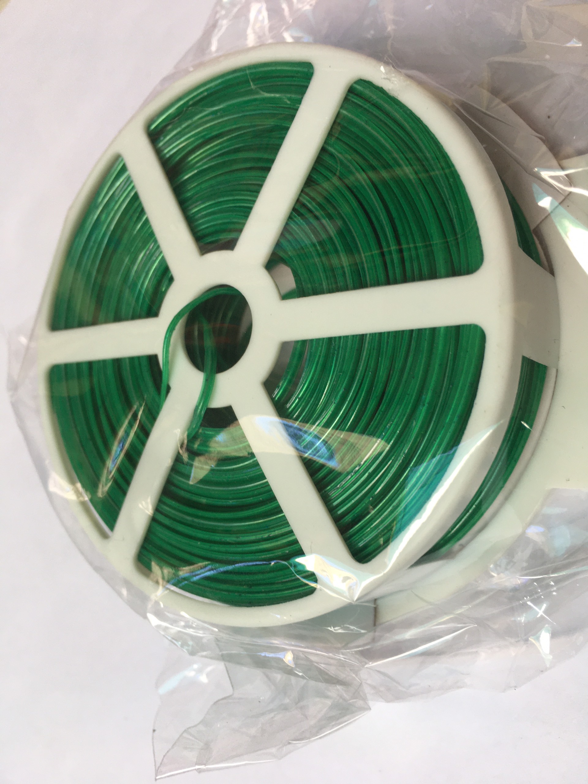 Cuộn dây CỐ ĐỊNH LAN VÀ CÂY CẢNH 100m cắt sẵn
