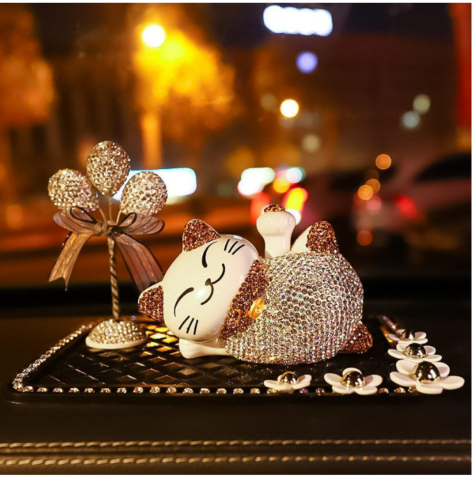 DECOR Mèo Thần Tài ĐẶT TAPLO ô tô