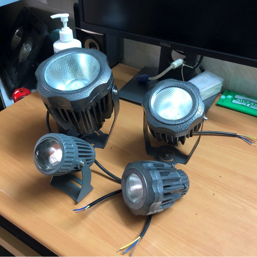 Đèn Led chiếu hắt rọi tường, rọi cột ngoài trời, rọi cây cảnh, chống nước chống bụi IP65