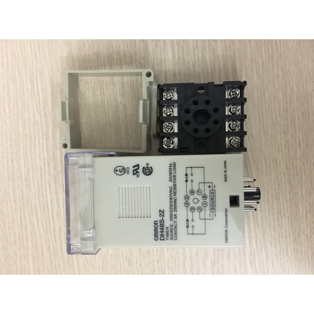 Rơle thời gian ( công tắc hẹn giờ) Omron DH48S-2Z 220v