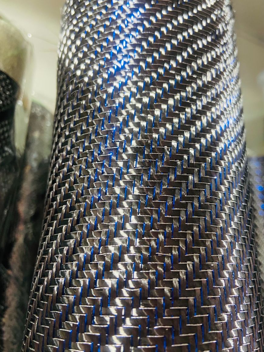 Vải carbon phản quang xanh đen lấp lánh(20cm*100cm và 50cm*100cm)