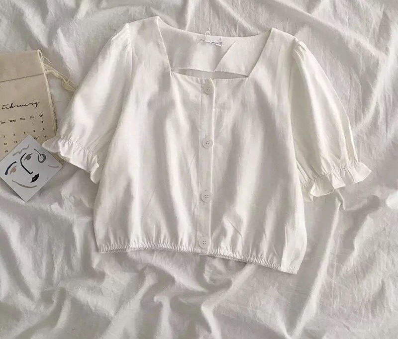 Áo Croptop Cổ Vuông Tay Ngắn