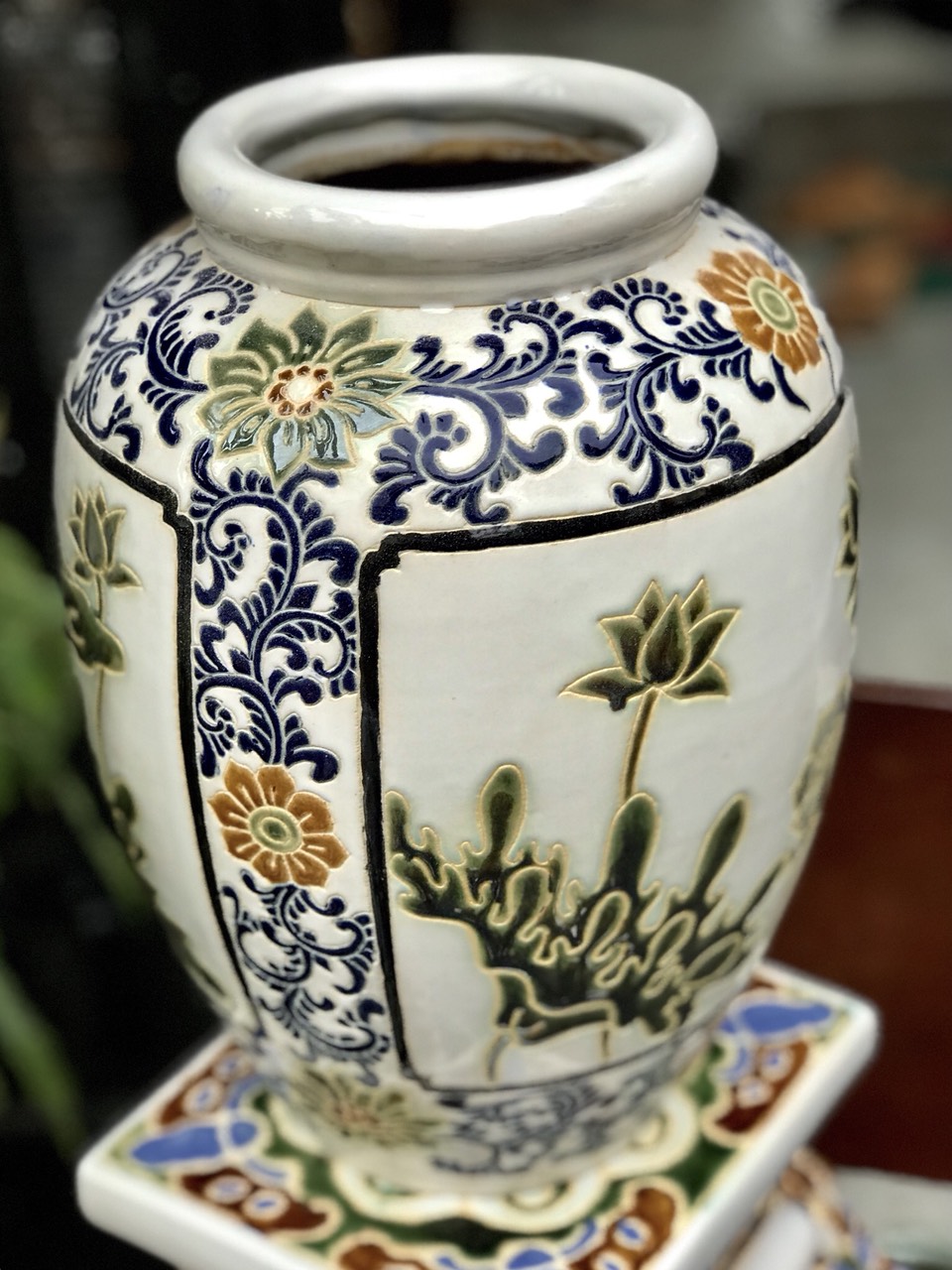 Bình Sen Trắng Gốm Sứ Nam Bộ 30