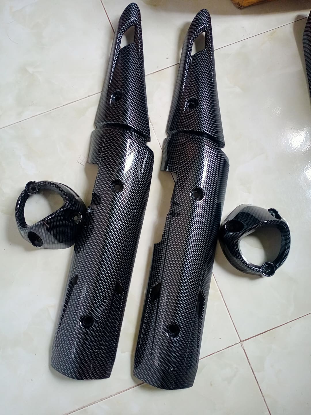 Che pô,ốp pô xe máy exciter 150.cacbon.