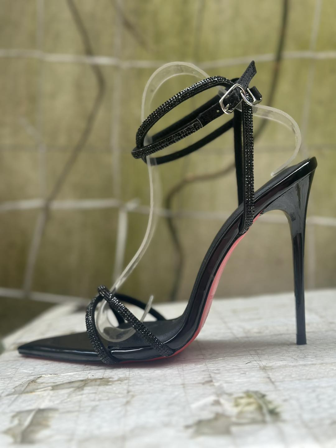 Sandal cao gót dây đá đen 9cm - 11cm