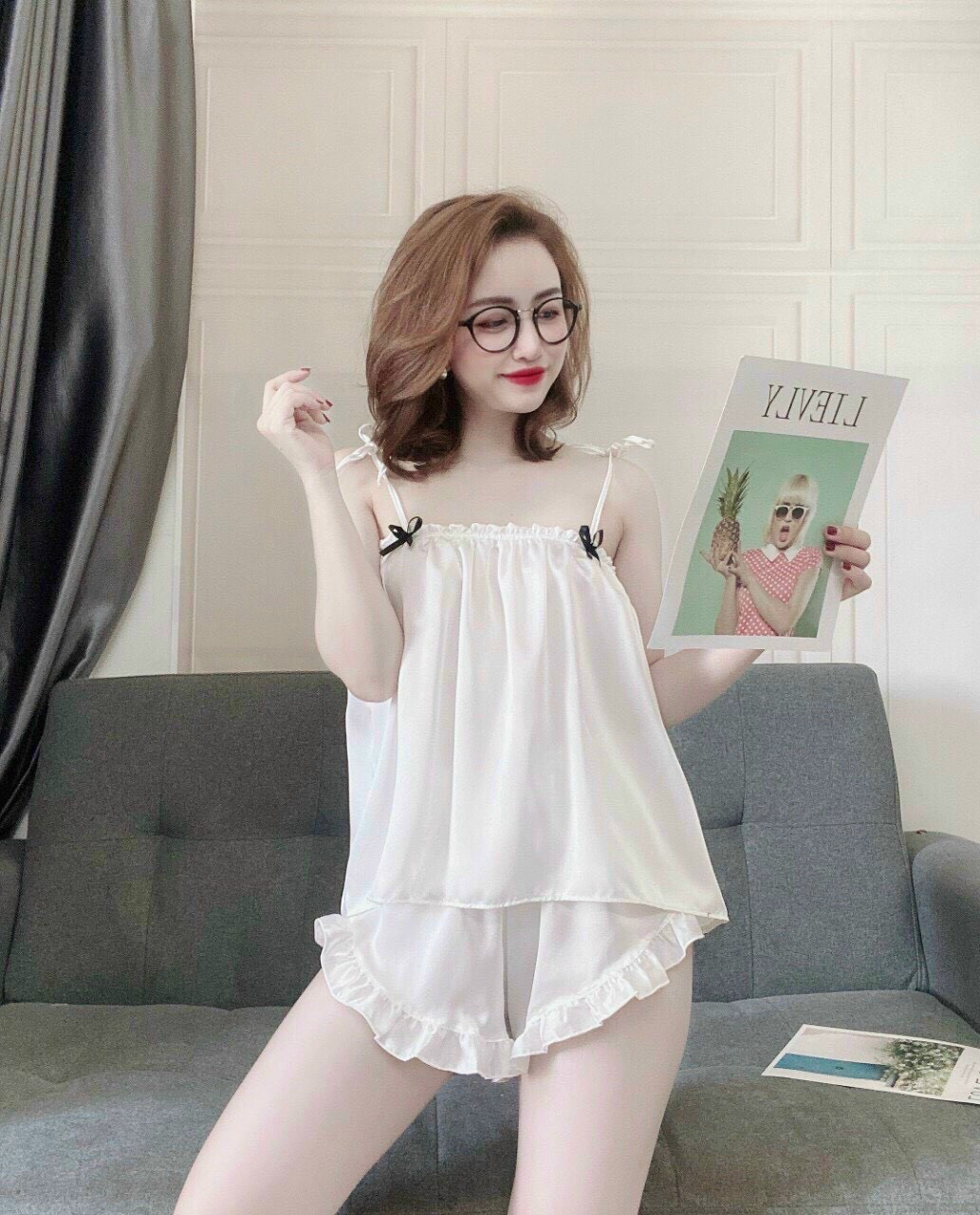 Bộ đồ ngủ lụa 2 dây bánh bèo tiểu thư dễ thương