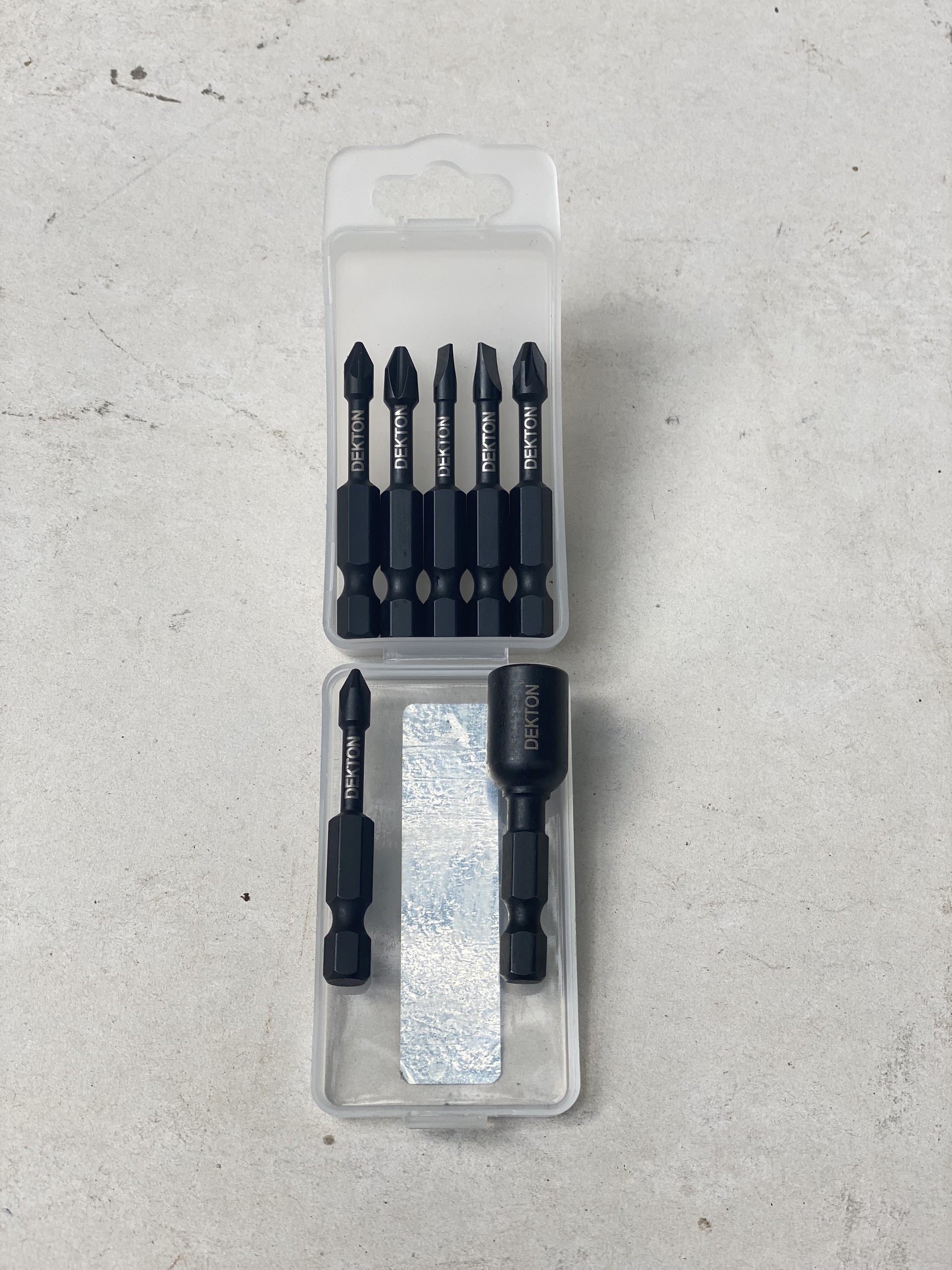 Máy bắt vít dùng pin D20 -CV230NCP Dekton (dùng được chân pin Dewalt)
