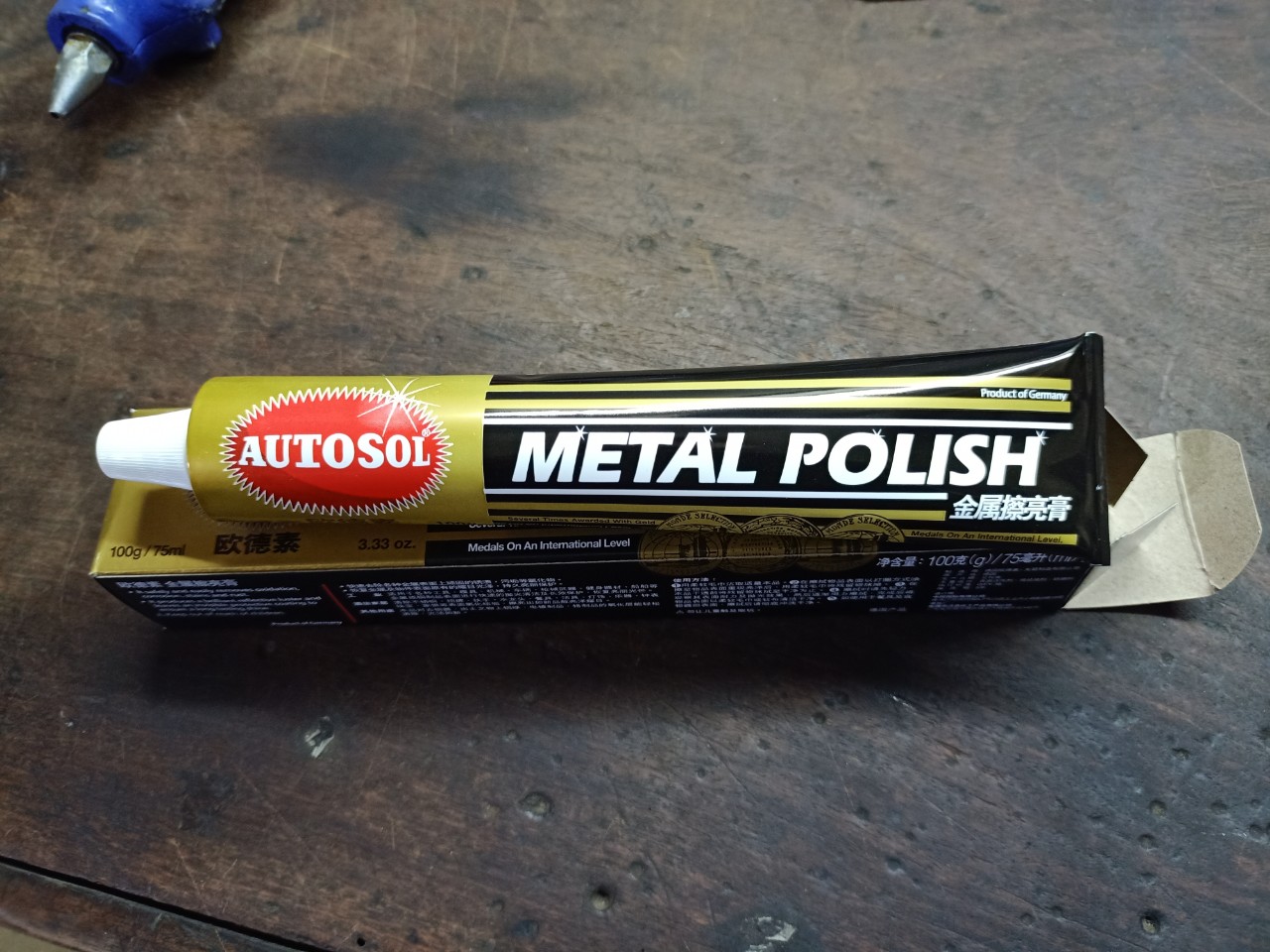 KEM ĐÁNH KIM LOAI AUTOSOL METAL