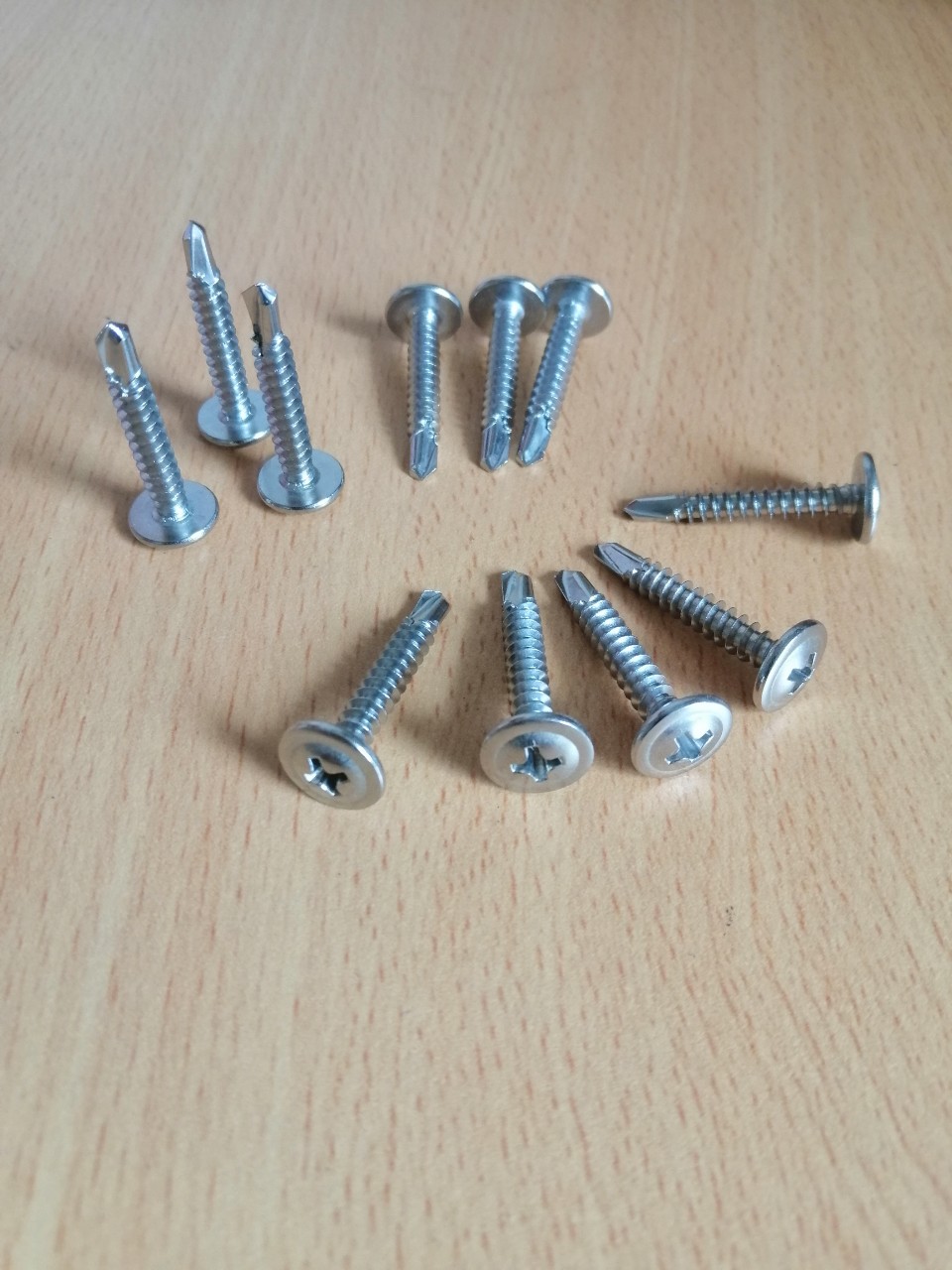 [100 CON] VÍT TỰ KHOAN INOX ĐẦU DÙ SUS 410