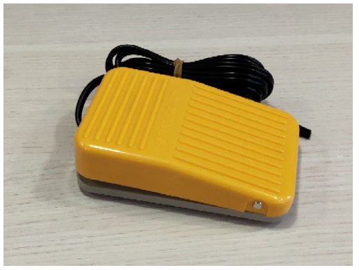 Công tắc bàn đạp HY-101 Hanyoung