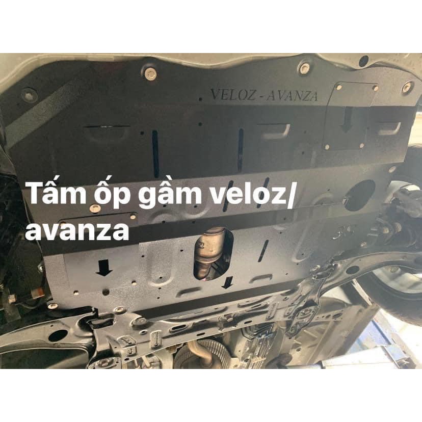 Chắn gầm/ ốp gầm Veloz 2022 2023