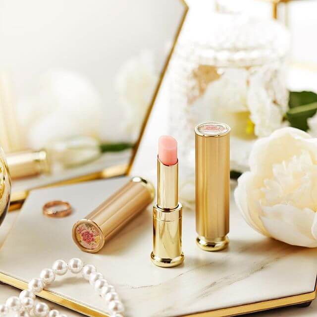 Who Glow Lip Balm SPF10 3.3g off set lip balm