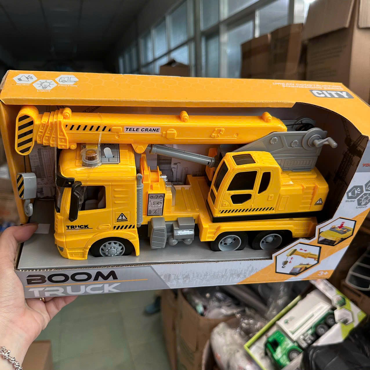 Xe đồ chơi cho bé dùng Pin [xe rác-xe cẩu]