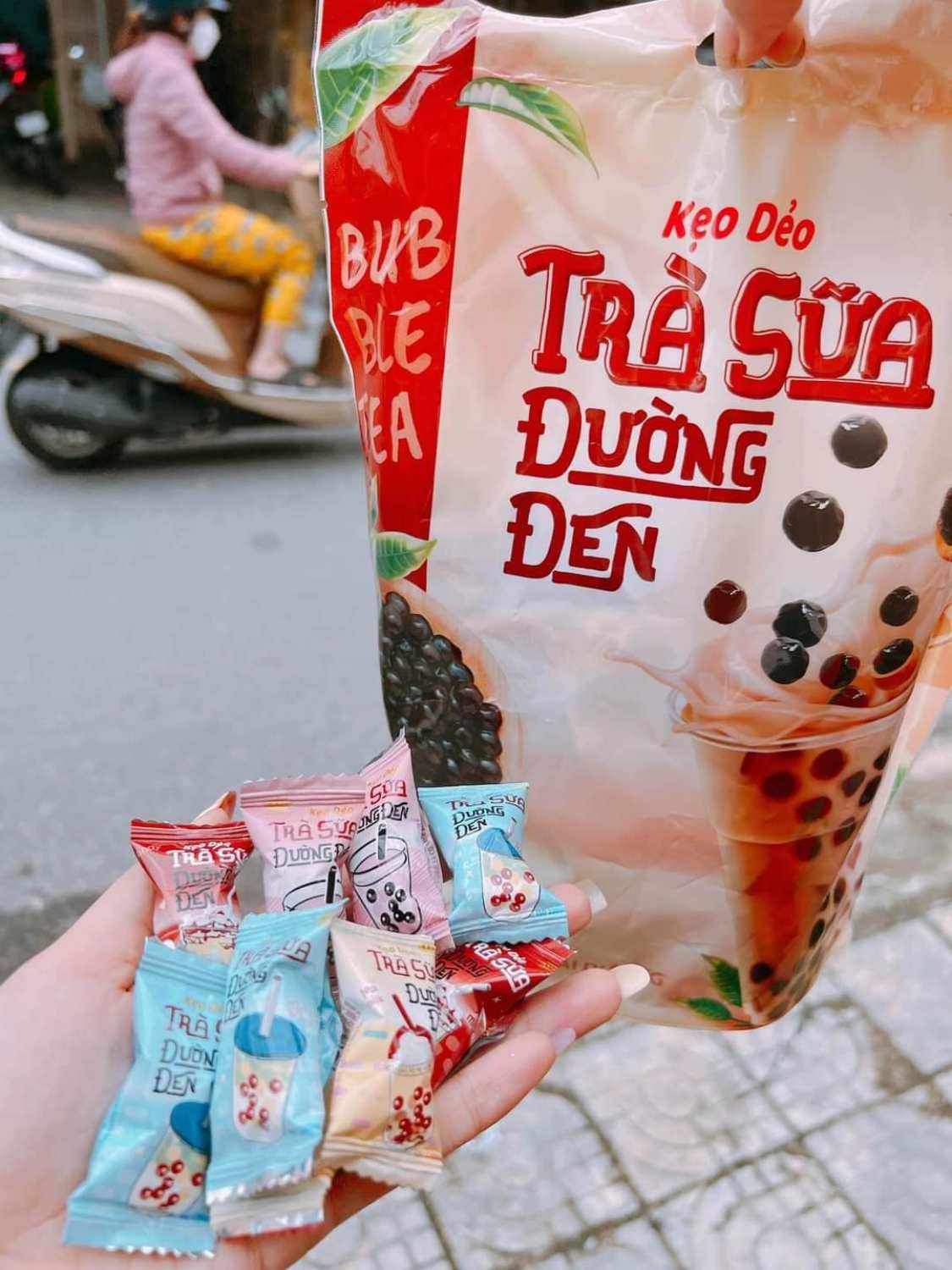 Kẹo trà sữa đường đen mix vị 320g bubble tea