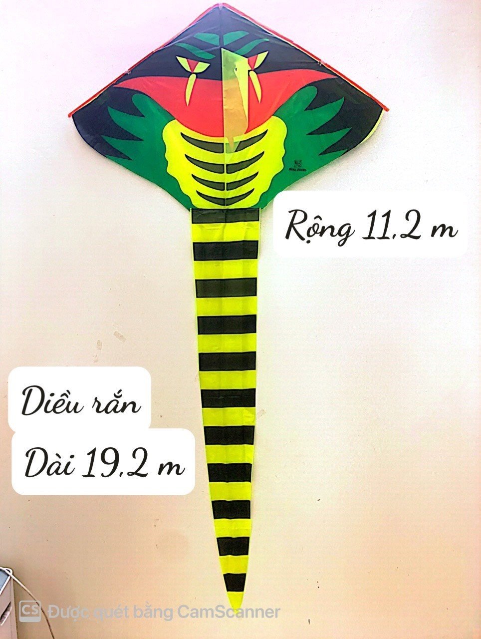 Diều rắn đuôi dài 9m, 15m tặng kèm tay cầm 100m