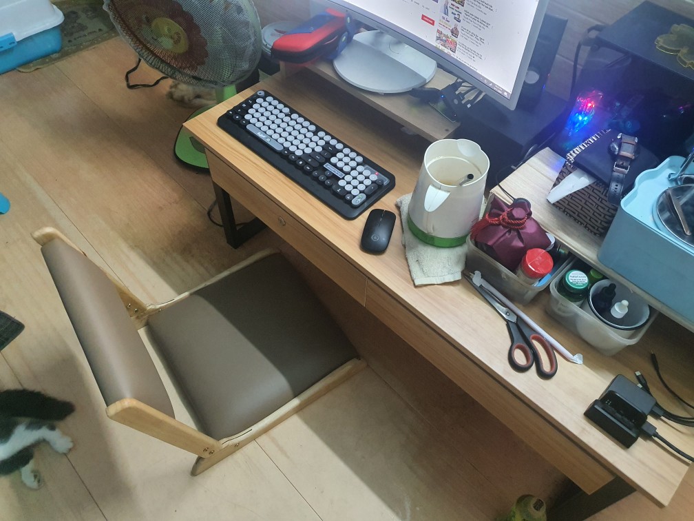 Ghế bệt tựa lưng