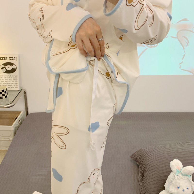Bộ đồ bầu và sau sinh cho con bú.