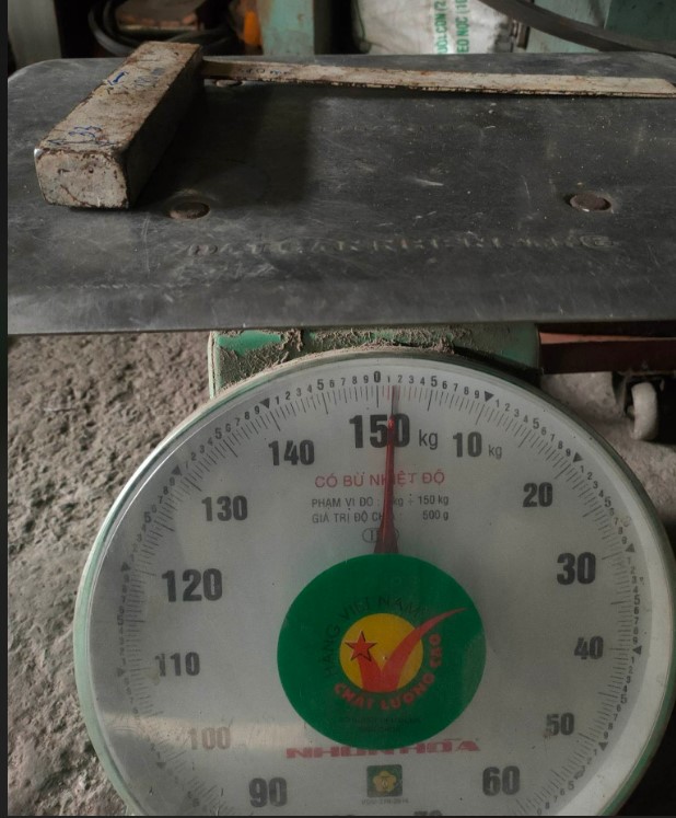 Thước ke vuông hàng Nhật bãi