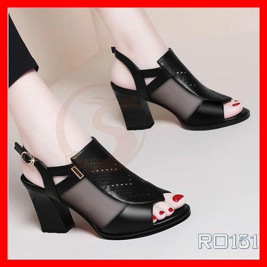 Giày sandal nữ cao gót đế cao 7 phân màu đen kem hàng hiệu rosata ro151 giá rẻ
