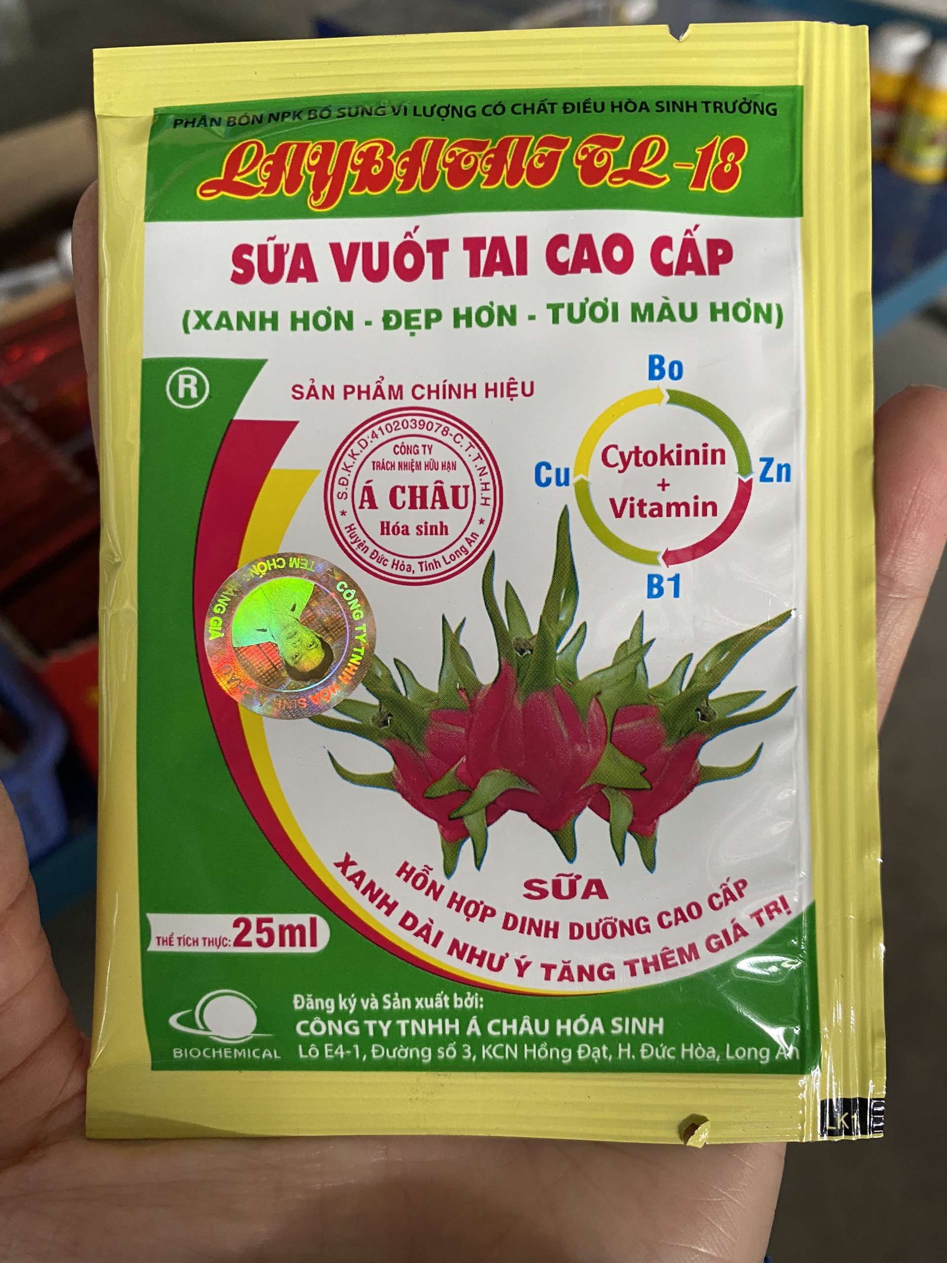 Sữa vuốt tai thanh long cao cấp