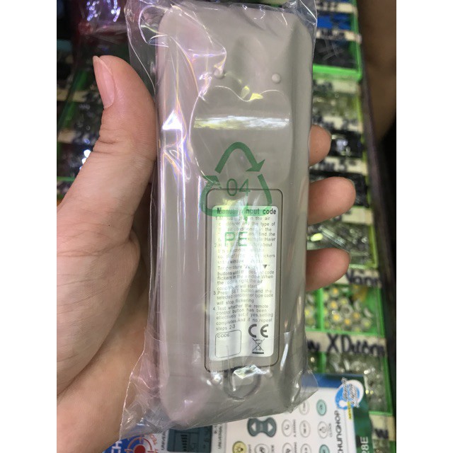 HOT-Khiển điều hoà đa năng K -1028E