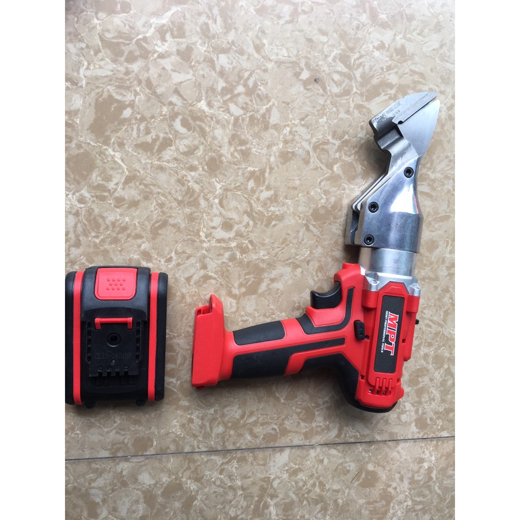Máy cắt tôn dùng Pin MPT- MCS2150.C1