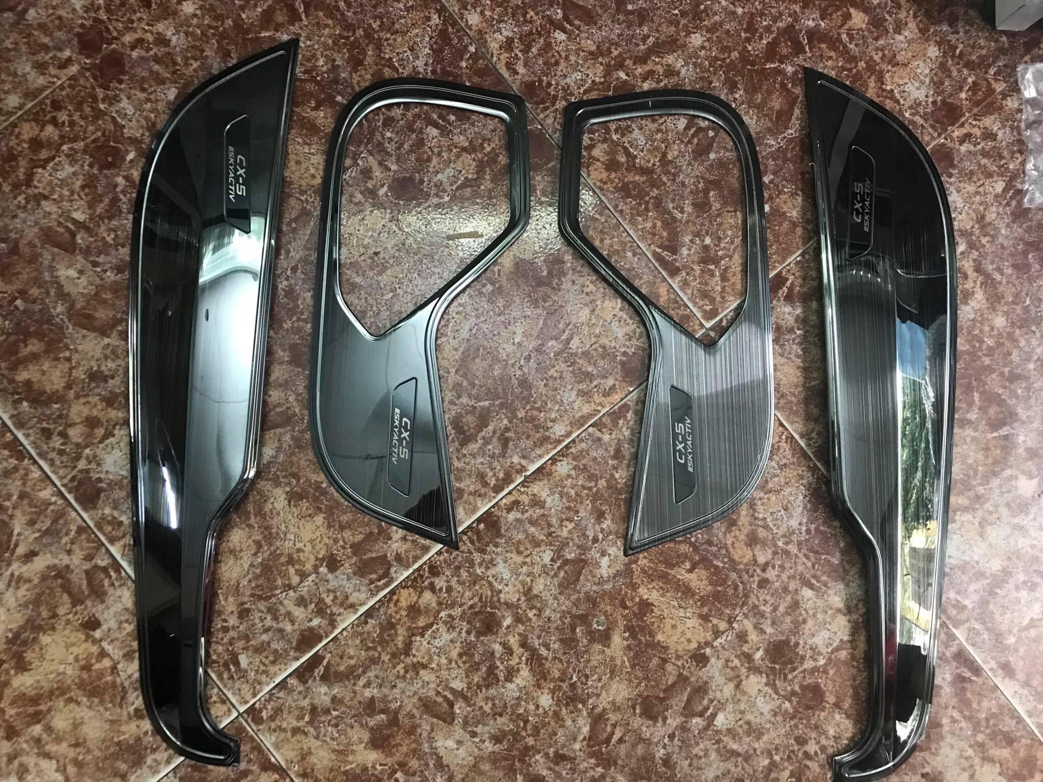 Ốp chống xước tabli cánh cửa Mazda CX5 titan