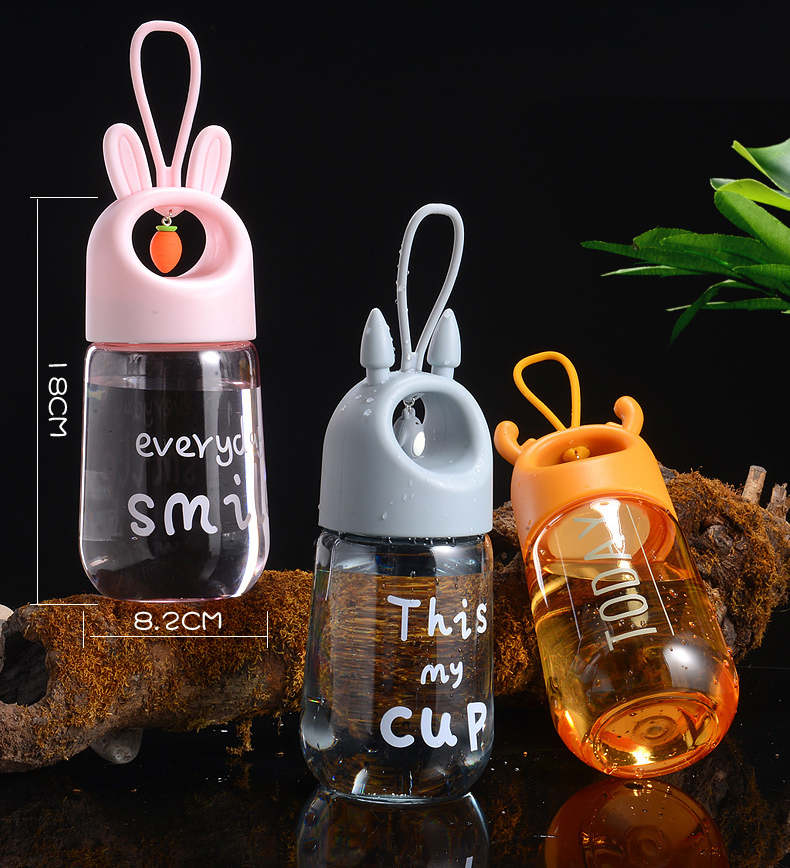 Bình nước 480ml hình thú có chuông