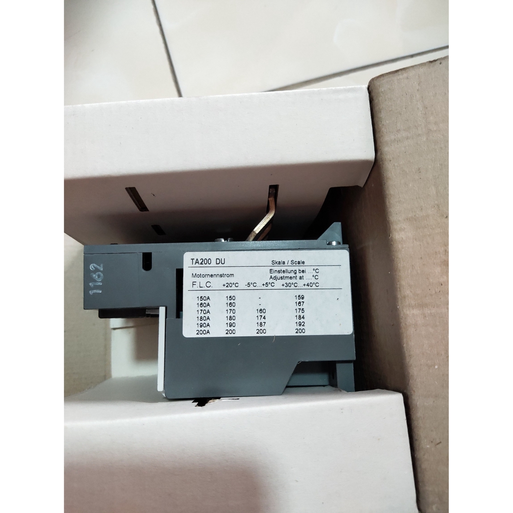 Rơ le nhiệt ABB TA200DU-200