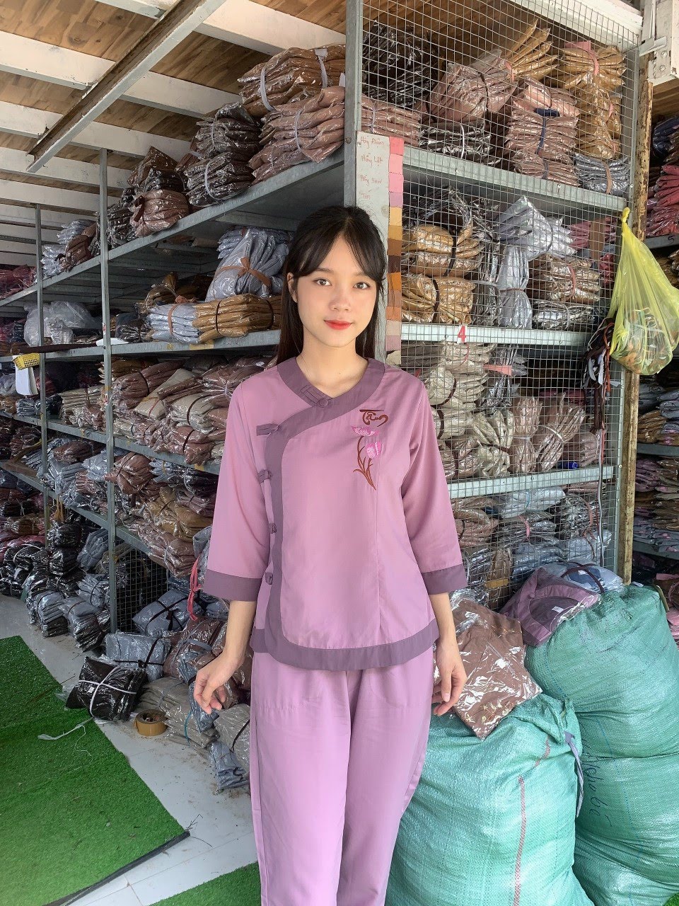 [HCM]ĐỒ LAM ĐI CHÙA NỮ MẪU TIM PHỐI
