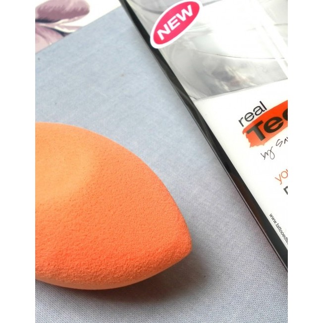 Mút trang điểm Real Technique