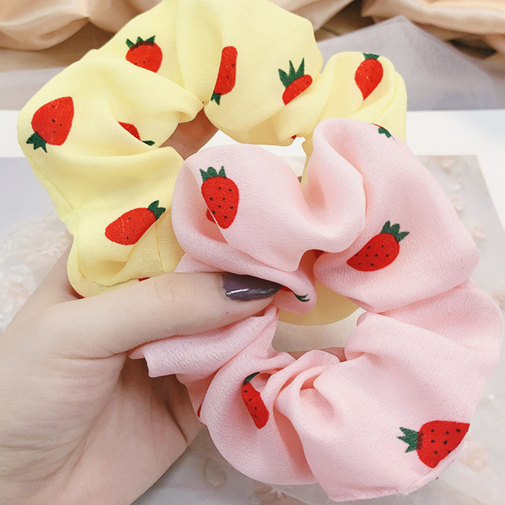 Cột tóc vải Scrunchies Dâu Tây dễ thương CT54
