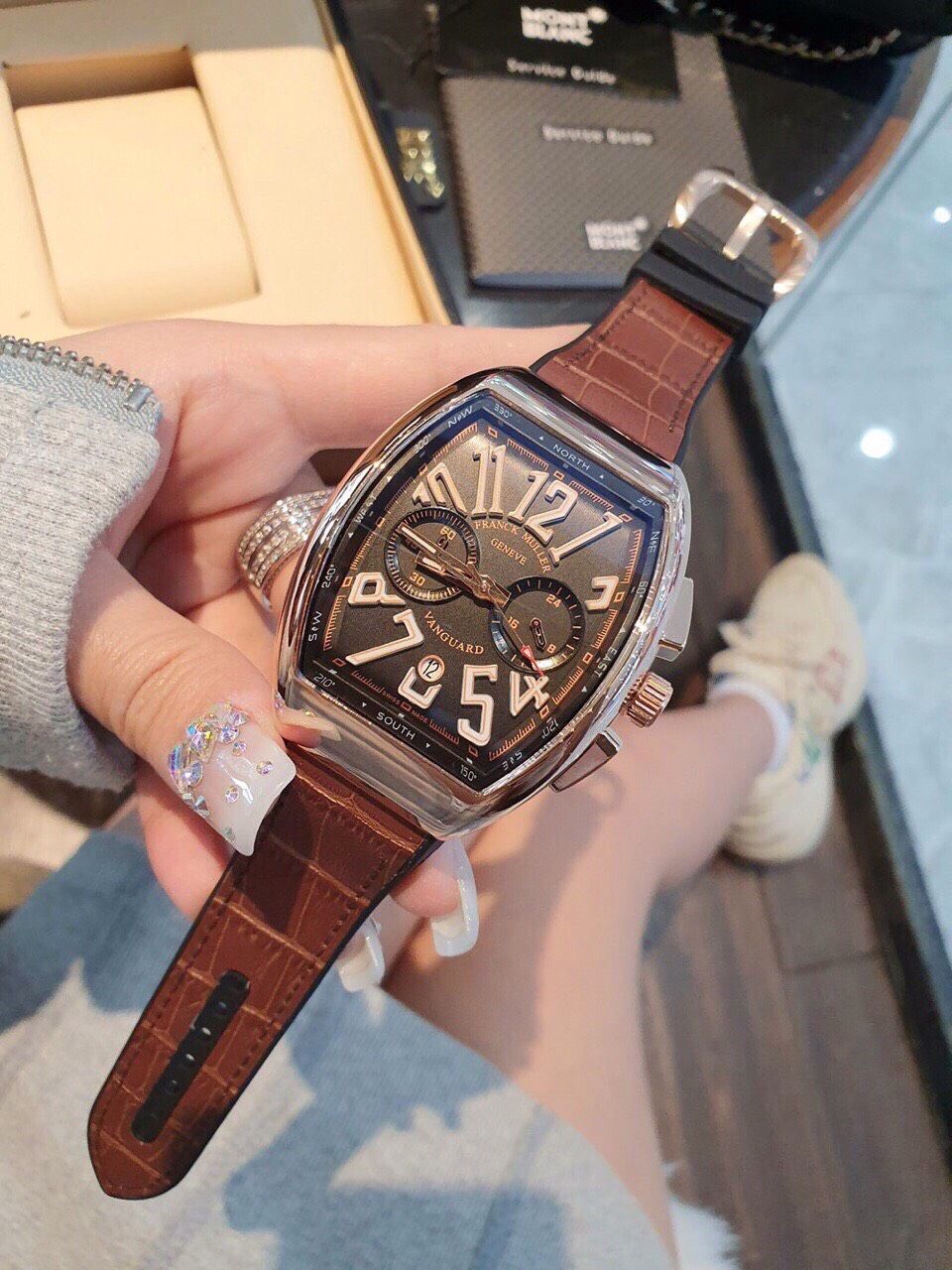 FRANK MULLER TRUNG CẤP
