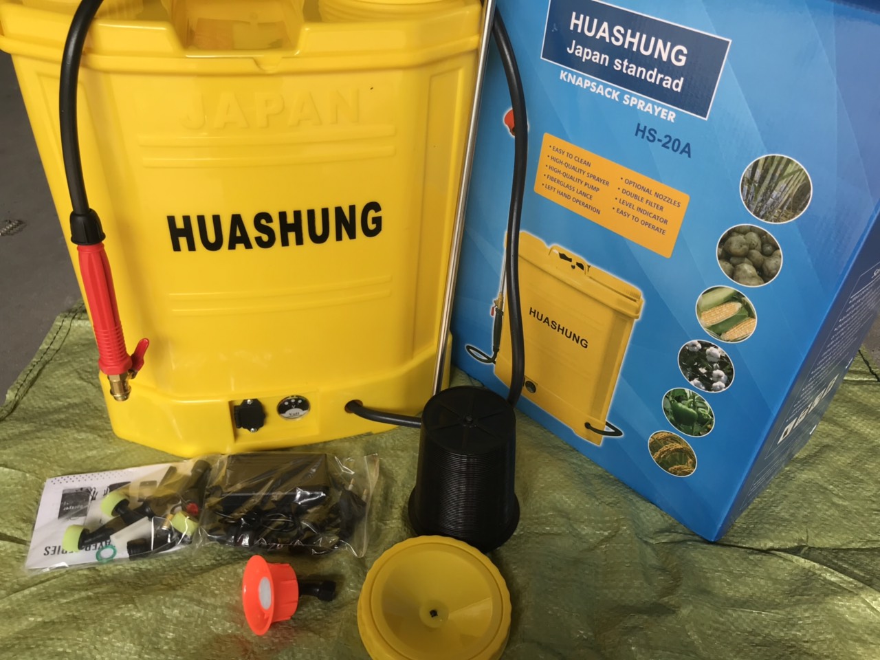 Bình Xịt Điện Huashung 20 lít Accu 12v 8ah