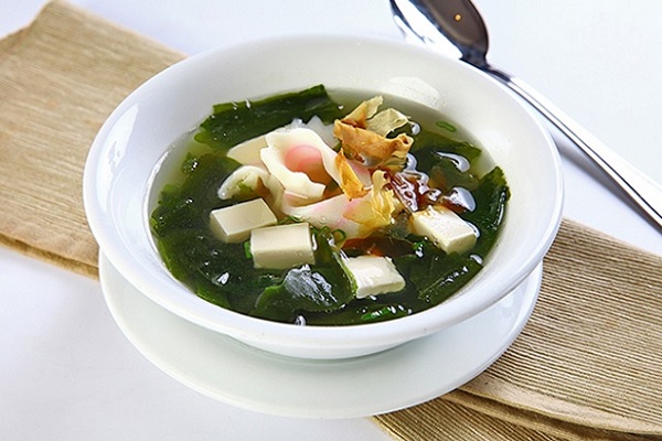 RONG BIỂN CẮT WAKAME 100G