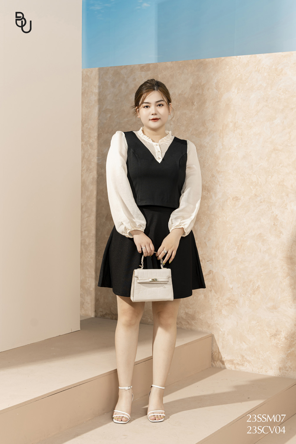Áo phối tơ be bèo cổ BIGSIZE (55kg đến 95kg) - 23SSM07 - [BUstu Bigsize]