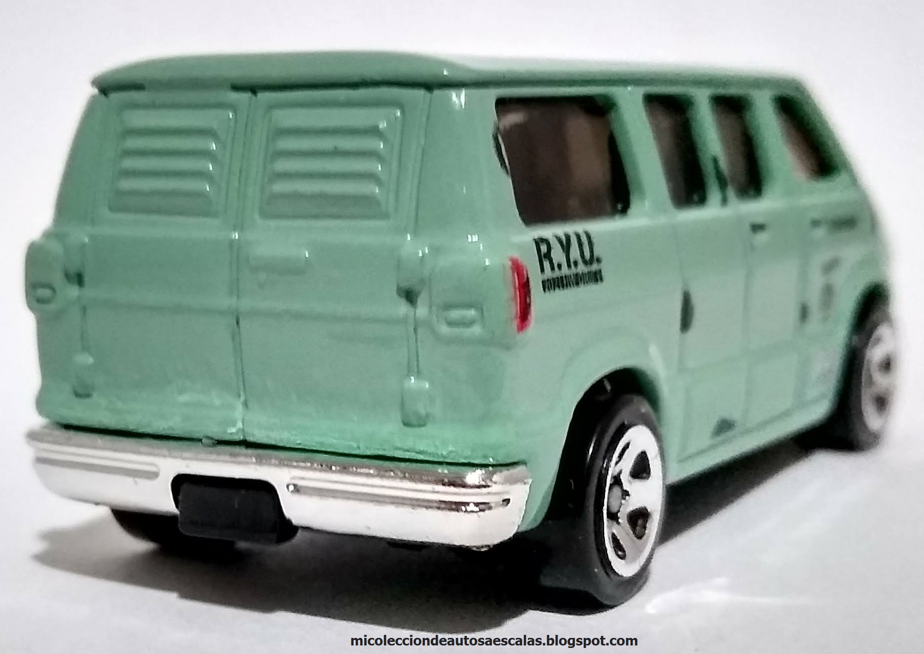 Hotwheels - Dodge Van