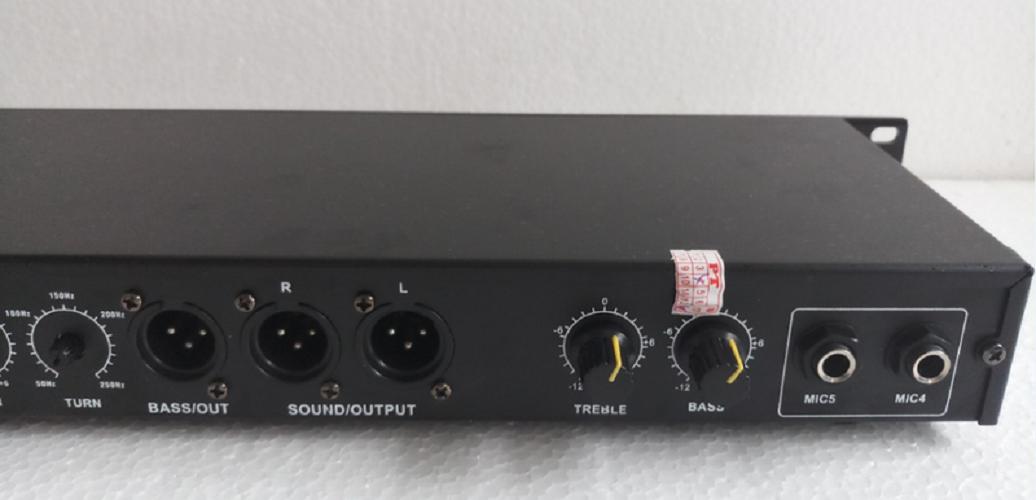 Vang Cơ Yamaha DSP 100